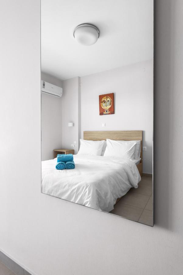 Blue Flag, Nilie Hospitality Mgmt Apartment Olympic Beach Exterior photo
