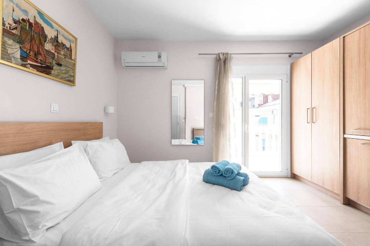 Blue Flag, Nilie Hospitality Mgmt Apartment Olympic Beach Exterior photo