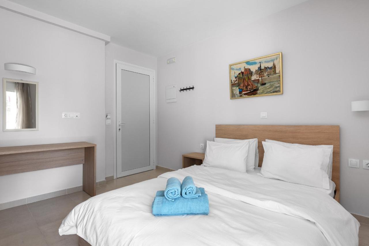 Blue Flag, Nilie Hospitality Mgmt Apartment Olympic Beach Exterior photo